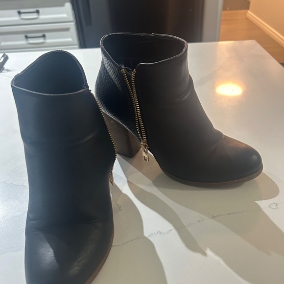 Call it spring Booties - Picture 3 of 3